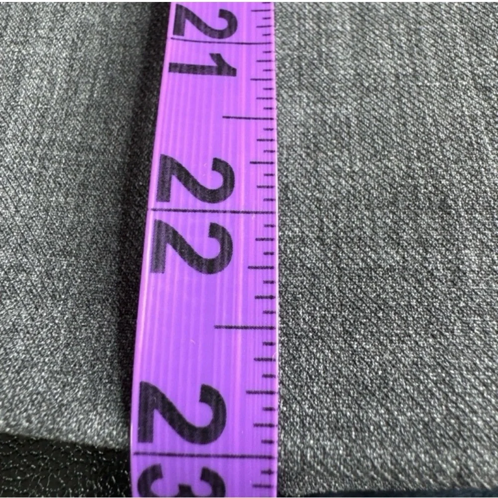 MANGO Gray Double-Breasted
Cropped Blazer, Size S. - Picture 15 of 15